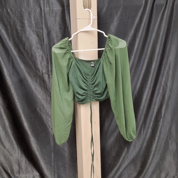 SHEIN Green Long Sleeve Crop Top W/ See Throgh Matetial On Arms - Picture 1 of 8